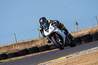 anglesey-no-limits-trackday;anglesey-photographs;anglesey-trackday-photographs;enduro-digital-images;event-digital-images;eventdigitalimages;no-limits-trackdays;peter-wileman-photography;racing-digital-images;trac-mon;trackday-digital-images;trackday-photos;ty-croes